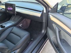 Tesla Model 3 Performance All-Wheel Drive - ფოტო 8