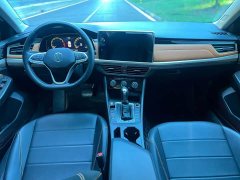 Volkswagen Bora 200TSI DSG Comfort Edition - ფოტო 4