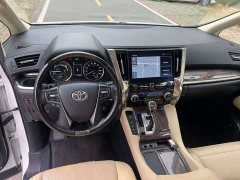 Toyota Vellfire 2021 Crown Hybrid 2.5L HV Luxury Edition - ფოტო 4