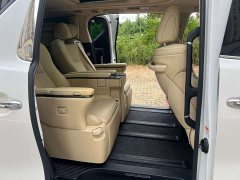 Toyota Vellfire 2021 Crown Hybrid 2.5L HV Luxury Edition - ფოტო 5