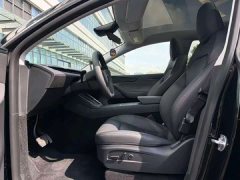 Tesla Model Y Rear-Wheel Drive - ფოტო 7