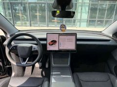 Tesla Model Y Rear-Wheel Drive - ფოტო 8