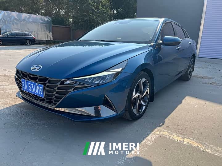 Hyundai Elantra 1.5L CVT Luxury