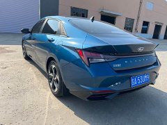 Hyundai Elantra 1.5L CVT Luxury - ფოტო 6