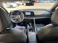 Hyundai Elantra 1.5L CVT Luxury - ფოტო 8