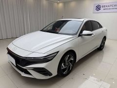 Hyundai Elantra 1.5L CVT Luxury - ფოტო 1