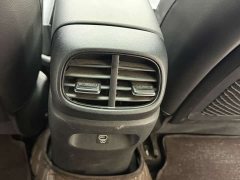 Hyundai Elantra 1.5L CVT Luxury - ფოტო 11