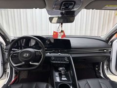 Hyundai Elantra 1.5L CVT Luxury - ფოტო 6