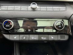 Hyundai Elantra 1.5L CVT Luxury - ფოტო 8