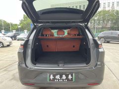 Li Auto L6 2024 Pro - ფოტო 9