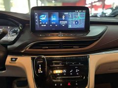 Buick GL8 Land Business Class 652T Luxury - ფოტო 8