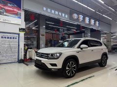 Volkswagen Touareg 2022 280TSI FWD Luxury Edition - ფოტო 1