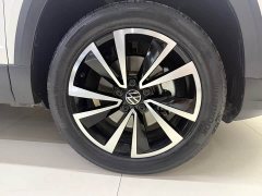 Volkswagen Touareg 2022 280TSI FWD Luxury Edition - ფოტო 4