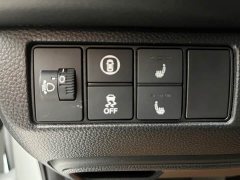 Honda Vezel 1.5L CVT Pioneer Edition - ფოტო 16