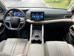 BYD Yuan UP 401KM Vitality Edition - ფოტო 3
