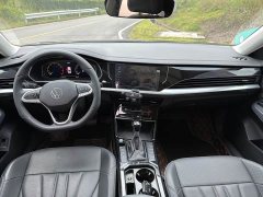 Volkswagen Passat Outstanding Edition 380TSI Starry Sky Dragon Ascendant Version - ფოტო 10