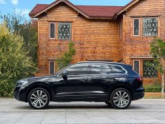 Volkswagen Touareg 3.0TSI Ruixiang Classic Sport Package - ფოტო 4