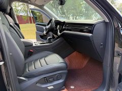 Volkswagen Touareg 3.0TSI Ruixiang Classic Sport Package - ფოტო 8