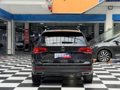 Volkswagen Touareg 2022 280TSI FWD Luxury Edition - ფოტო 15