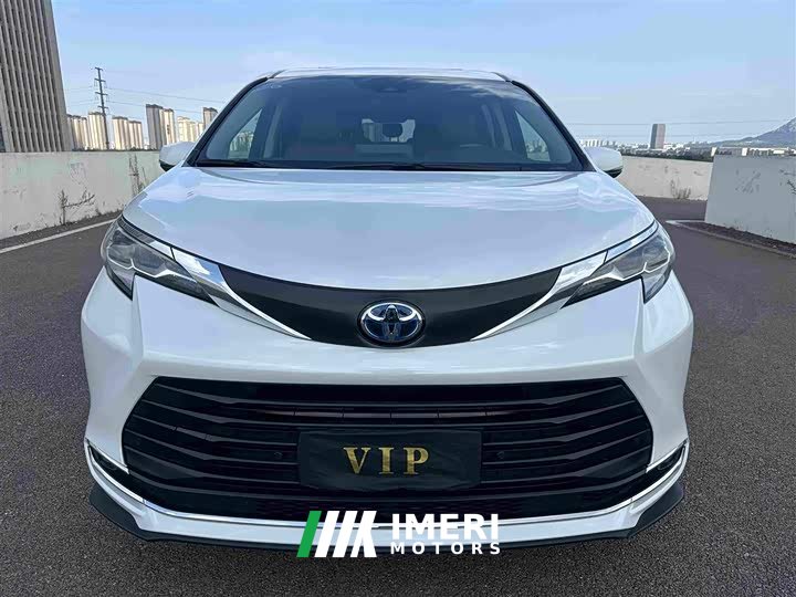 Toyota Sienna 2.5L Hybrid Comfort Edition - ავტომობილი ჩინეთიდან