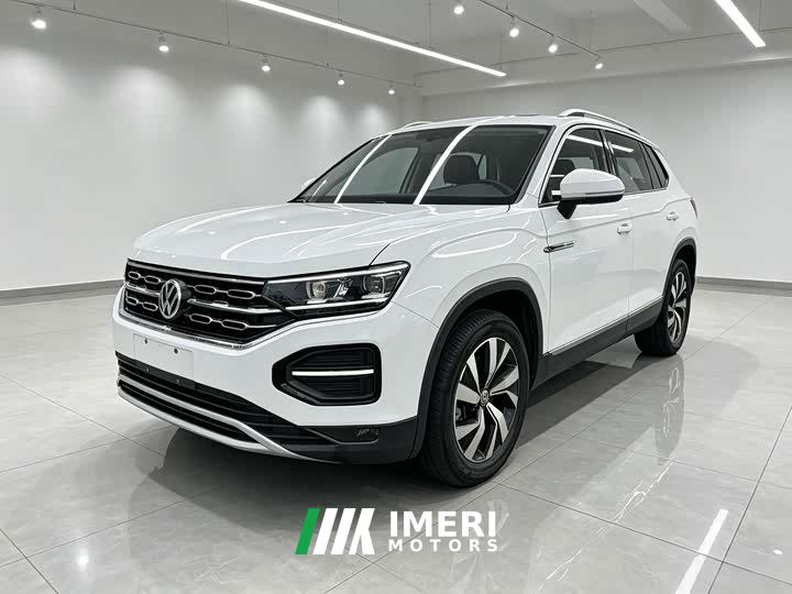 Volkswagen Taos 280TSI FWD Luxury Smart Connected Edition