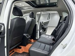 Volkswagen Taos 280TSI FWD Luxury Smart Connected Edition - ფოტო 10