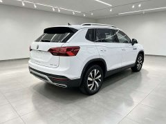 Volkswagen Taos 280TSI FWD Luxury Smart Connected Edition - ფოტო 4