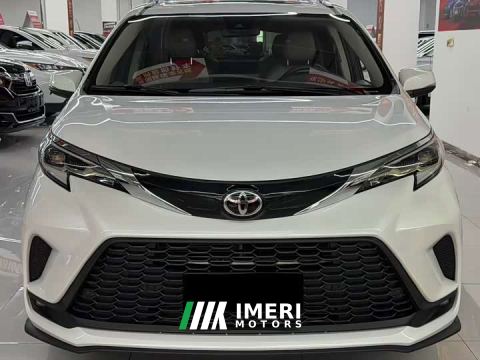 2025 Toyota Gravia 2.5L Hybrid Luxury