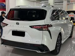 Toyota Gravia 2024 2.5L Hybrid Luxury - ფოტო 8