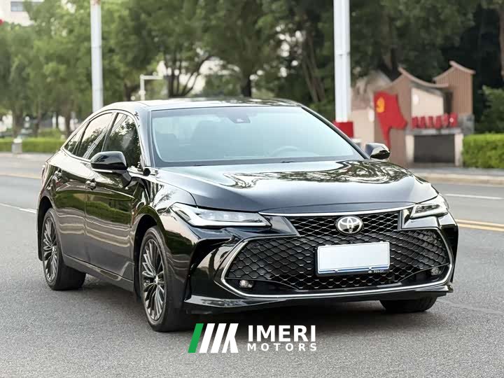 Toyota Avalon 2.5L Touring Premium Edition - ავტომობილი ჩინეთიდან