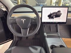 Tesla Model Y Rear-Wheel Drive - ფოტო 14