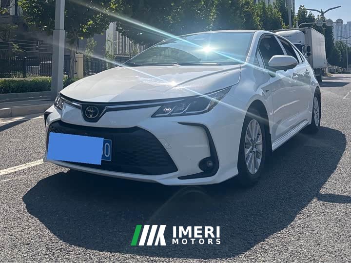 Toyota Corolla 1.8L Smart Hybrid Dual Engine Pioneer Edition