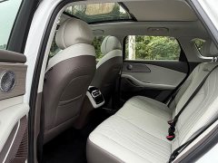 Changan Yaoguang C-DM 2026 Global Edition 120 Extended Range FWD - ფოტო 8