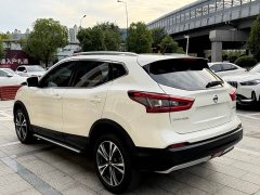 Nissan Qashqai 2.0L CVT XV Premium Luxury - ფოტო 10