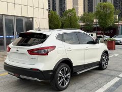 Nissan Qashqai 2.0L CVT XV Premium Luxury - ფოტო 11