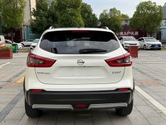 Nissan Qashqai 2.0L CVT XV Premium Luxury - ფოტო 12