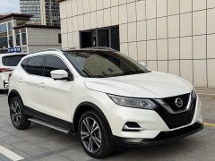 Nissan Qashqai 2.0L CVT XV Premium Luxury - ფოტო 3
