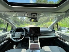 Toyota Sienna 2027 2.5L Hybrid AWD Comfort - ფოტო 6