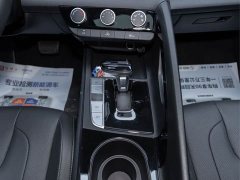 Hyundai Elantra 1.5L CVT GLX Elite - ფოტო 17