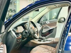 BMW X5 2022 xDrive 30Li Luxury M Sport Package - ფოტო 4