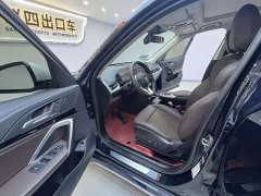 BMW X1 sDrive20Li X Design Package - ფოტო 11
