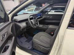 Hyundai EO Yige Two-Wheel Drive TECH 64.2kWh - ფოტო 9