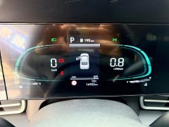 Hyundai Elantra 1.5L CVT Luxury - ფოტო 11
