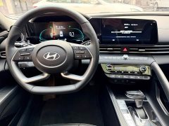 Hyundai Elantra 1.5L CVT Luxury - ფოტო 9