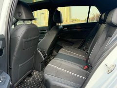 Volkswagen Golf 280TSI DSG R-Line 20th Anniversary Edition - ფოტო 10