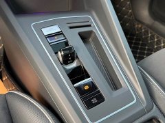 Volkswagen Golf 280TSI DSG R-Line 20th Anniversary Edition - ფოტო 11