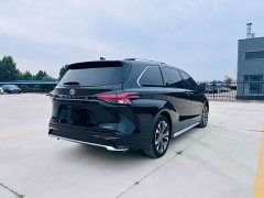 Toyota Grevias 2.5L Hybrid Premium Plus Edition - ფოტო 2