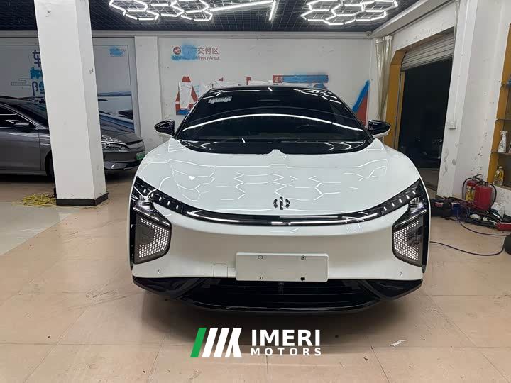 HiPhi X Flagship 6-Seater