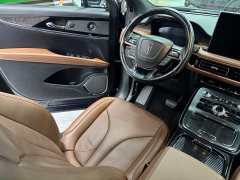 Lincoln Explorer 2.0T AWD Elite - ფოტო 12