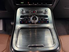 Lincoln Explorer 2.0T AWD Elite - ფოტო 17